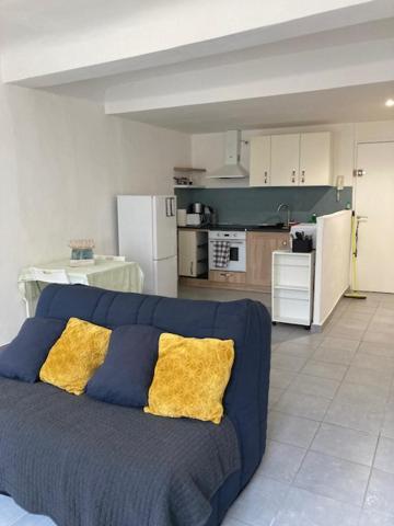 Joli Appartement Au Coeur Du Village Lorgues Dış mekan fotoğraf